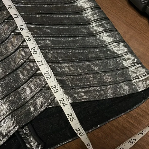 Beautiful cocktail dress - Picture 9 of 9